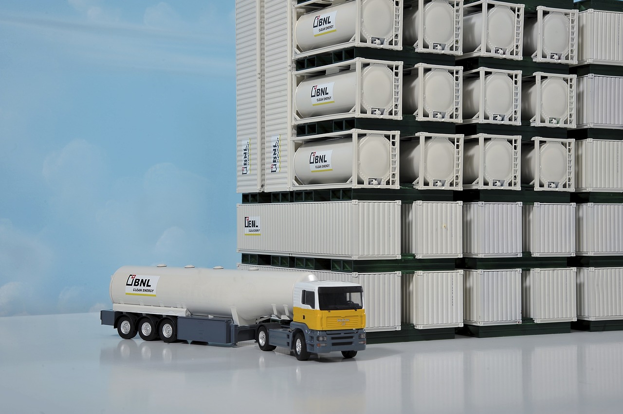 新澳精准资料免费提供,深化实施计划剖析_散热模块UW7027.5451