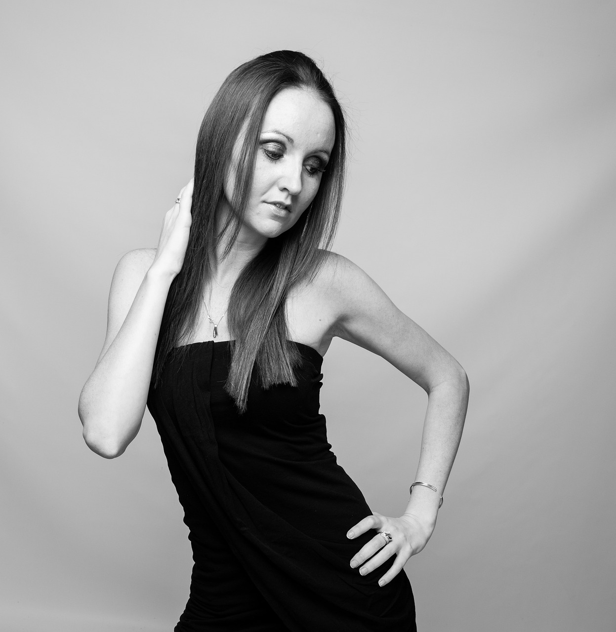 探索最新时尚潮流,QQ头像女时尚精选(2016最新版)